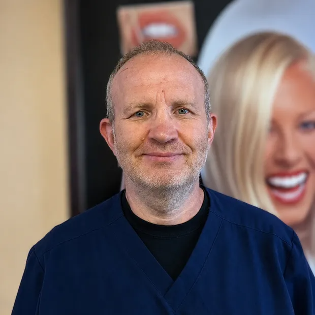 Dr. Vlad Shikhmanter at RSN Dental PC